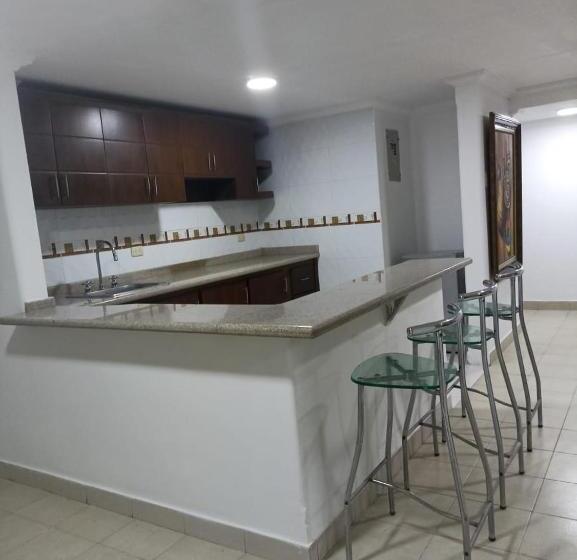 בית מלון כפרי Sorrento