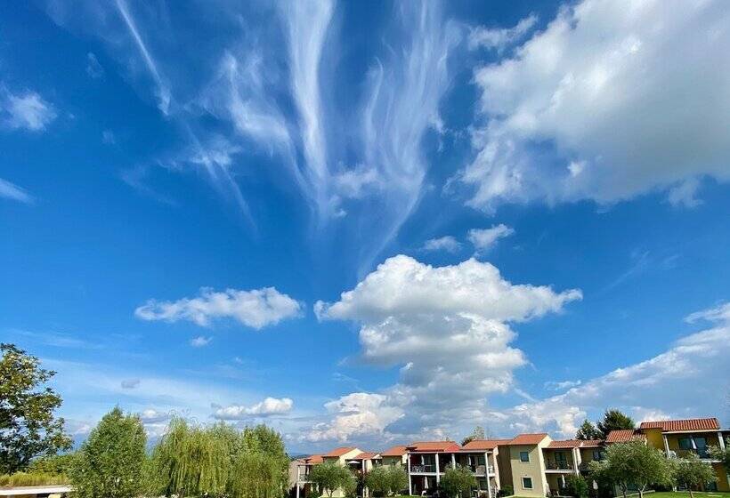 فندق Belvedere Village