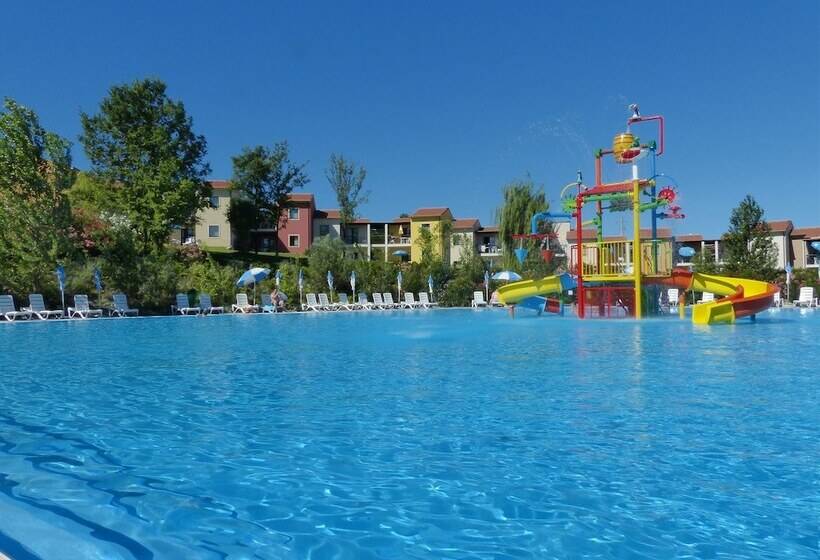 فندق Belvedere Village