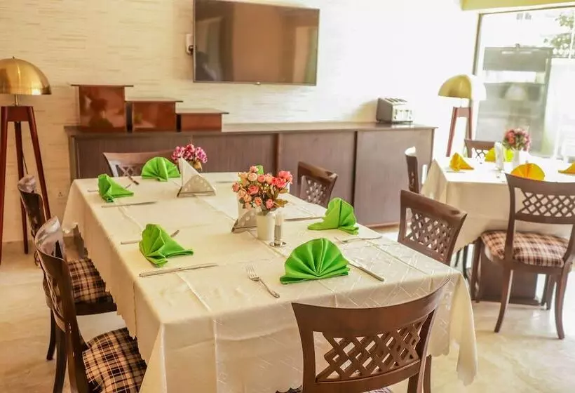 De Rembrandt Hotels & Suites