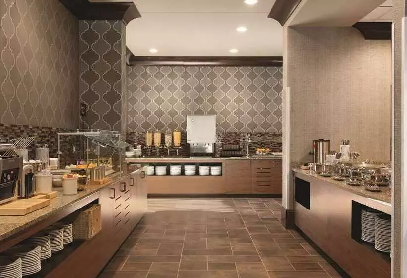 Szálloda Embassy Suites Saratoga Springs