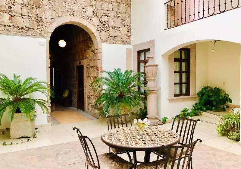 Hôtel Expres By Hosting House