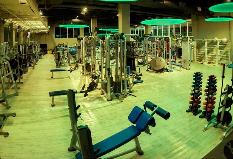 فندق Golden Tulip Sao Jose Dos Campos