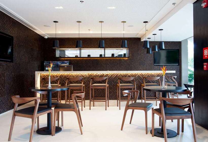 فندق Golden Tulip Sao Jose Dos Campos