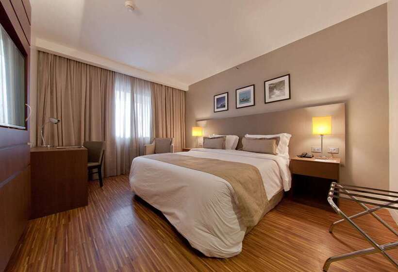 فندق Golden Tulip Sao Jose Dos Campos