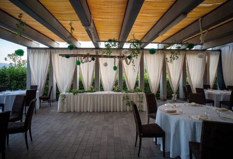 בית מלון כפרי Insteia