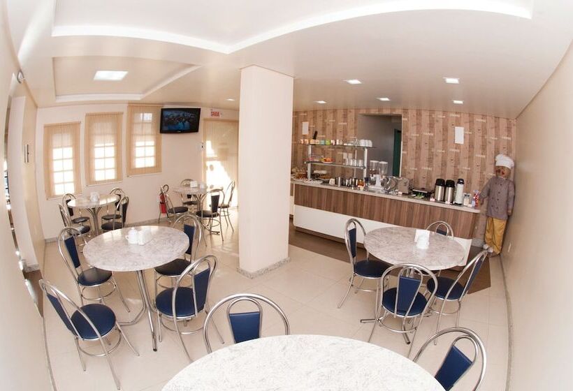 בית מלון כפרי Kloppel