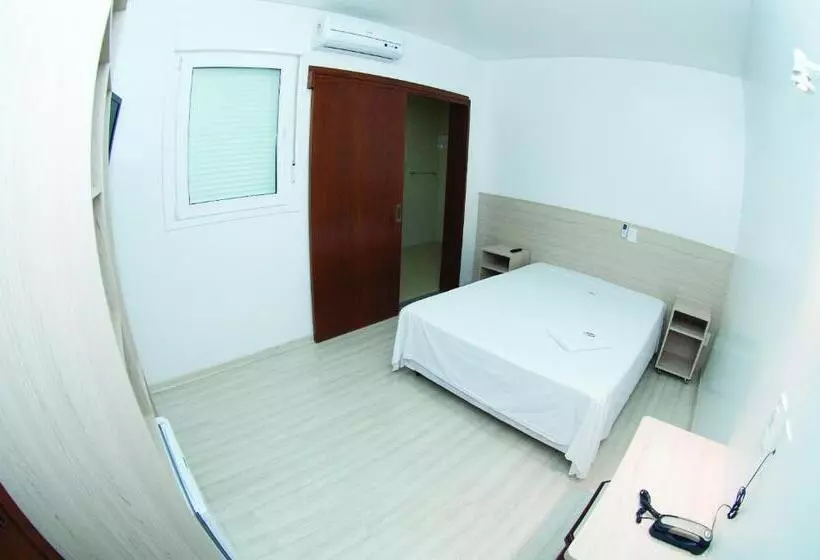 בית מלון כפרי Kloppel