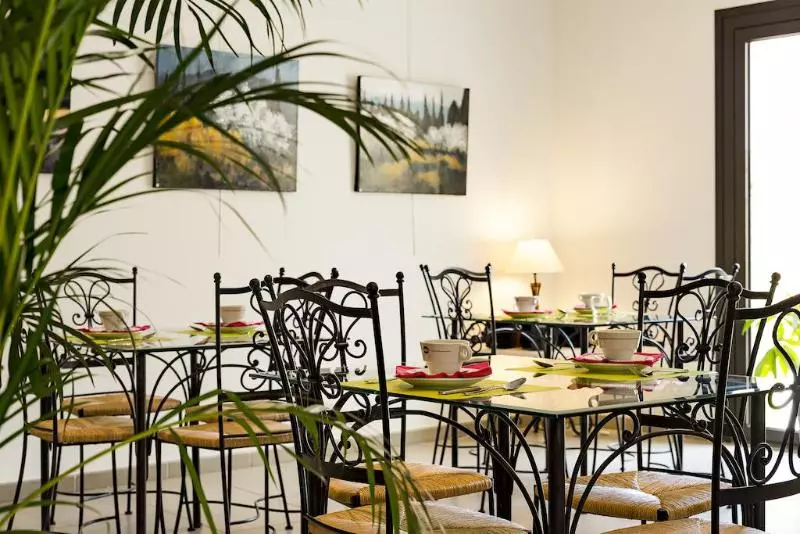 בית מלון כפרי Lagrange Vacances L’oustau De Sorgue