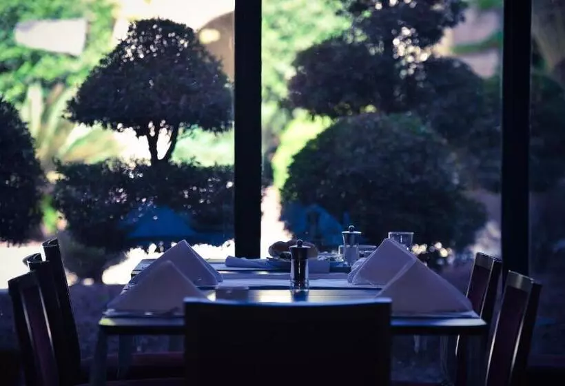 هتل Millennium Palestine Ramallah