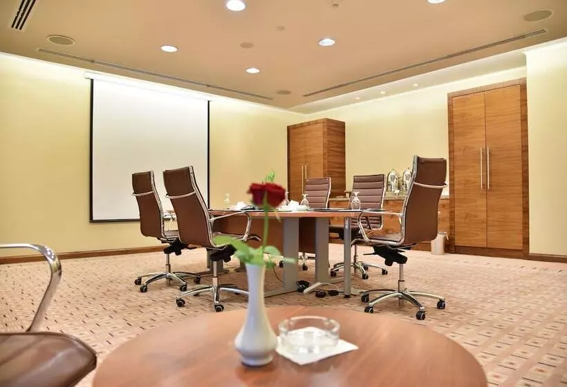 هتل Millennium Palestine Ramallah