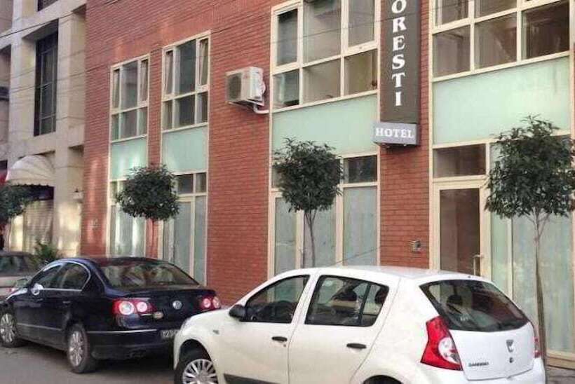 בית מלון כפרי Oresti Center