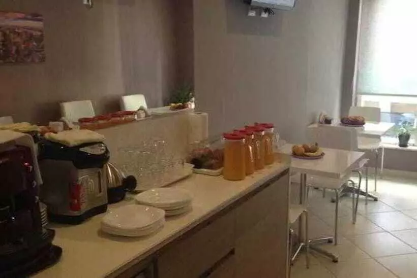 בית מלון כפרי Oresti Center