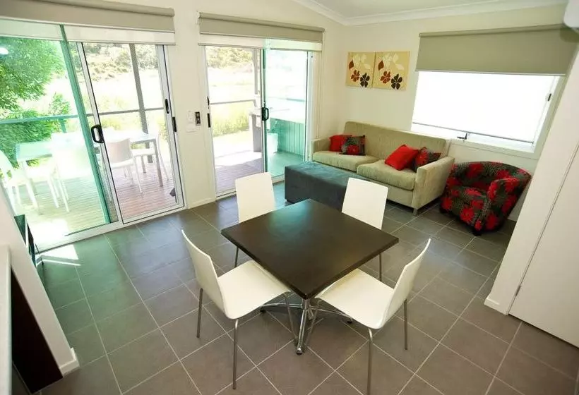 فندق Nrma Port Campbell Holiday Park