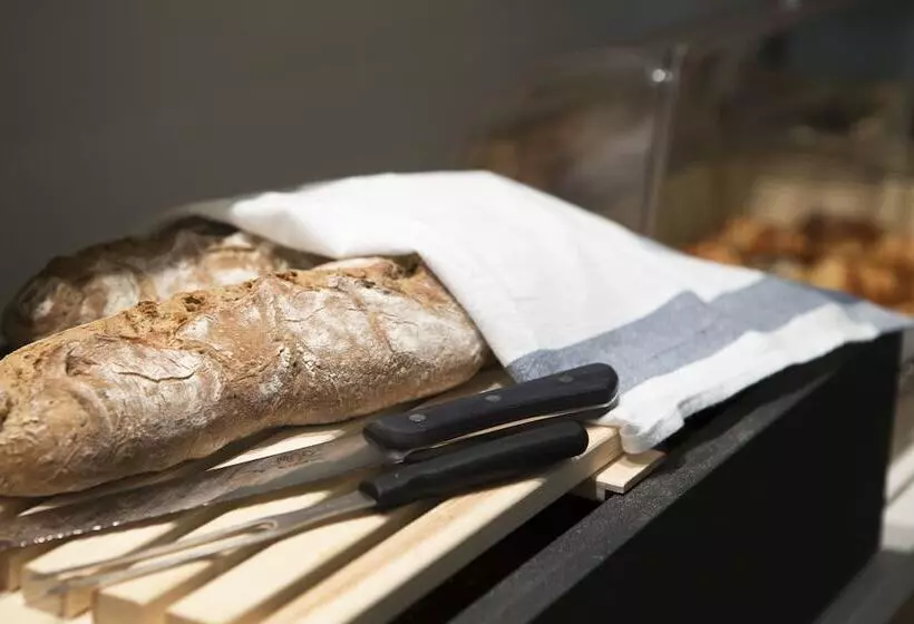 Storm Hotel By Keahotels