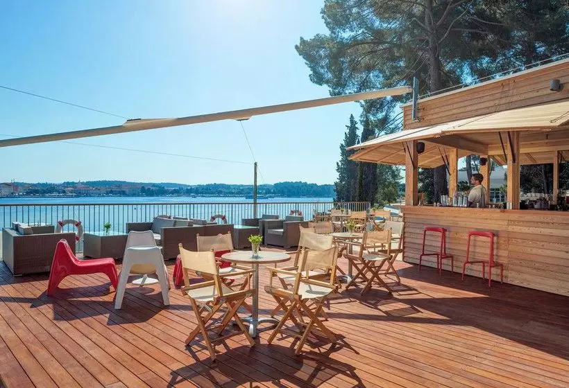 هتل Valamar Isabella Miramare