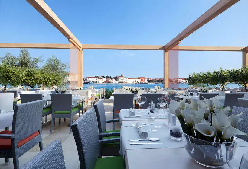 هتل Valamar Isabella Miramare