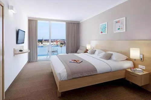 هتل Valamar Isabella Miramare