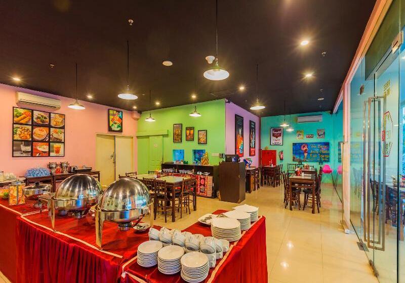 בית מלון כפרי Red Planet Bekasi