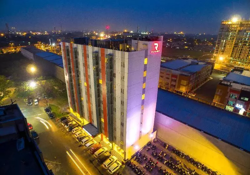 Otel Red Planet Bekasi