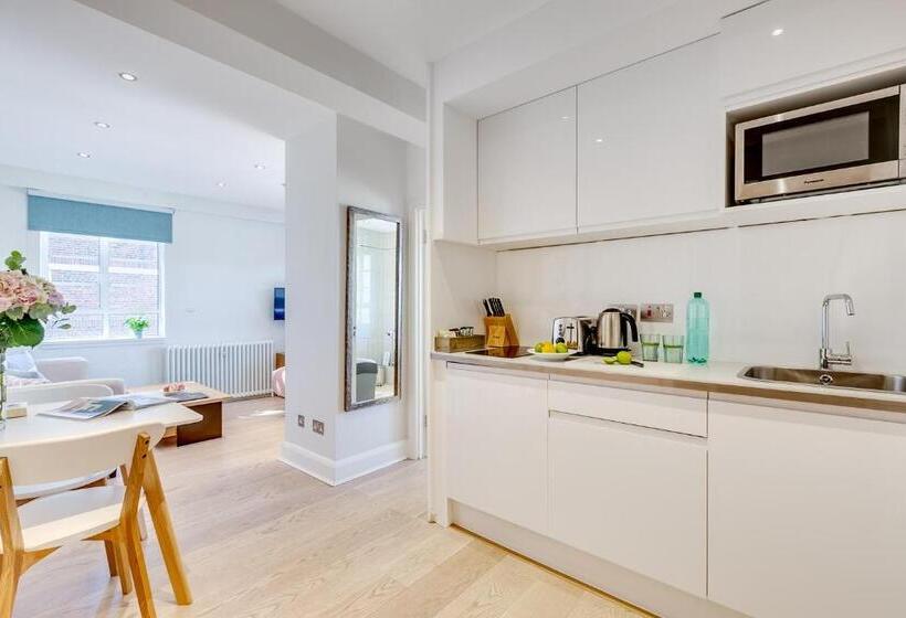 Nell Gwynn Chelsea Accommodation