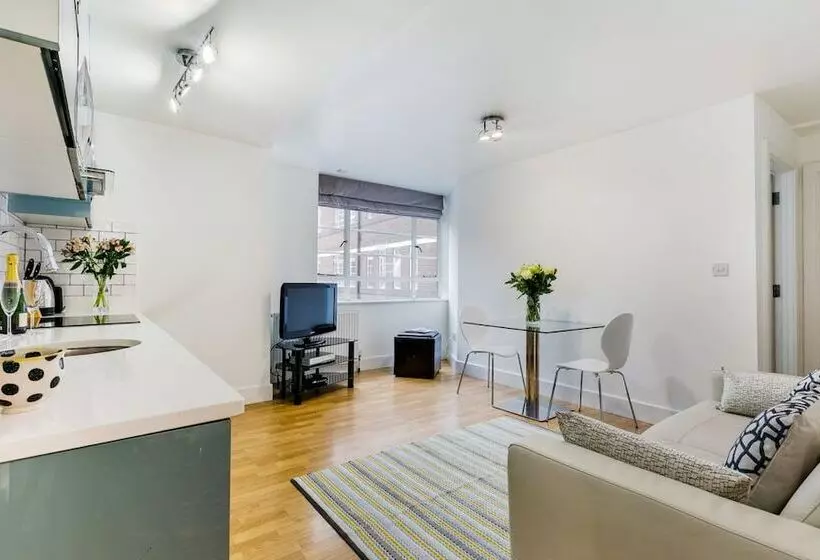 Nell Gwynn Chelsea Accommodation