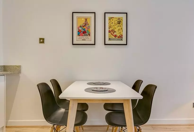 Nell Gwynn Chelsea Accommodation