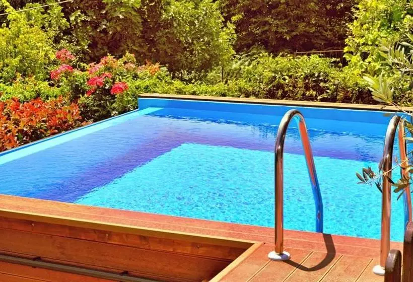 膳宿费 Tsagarada House