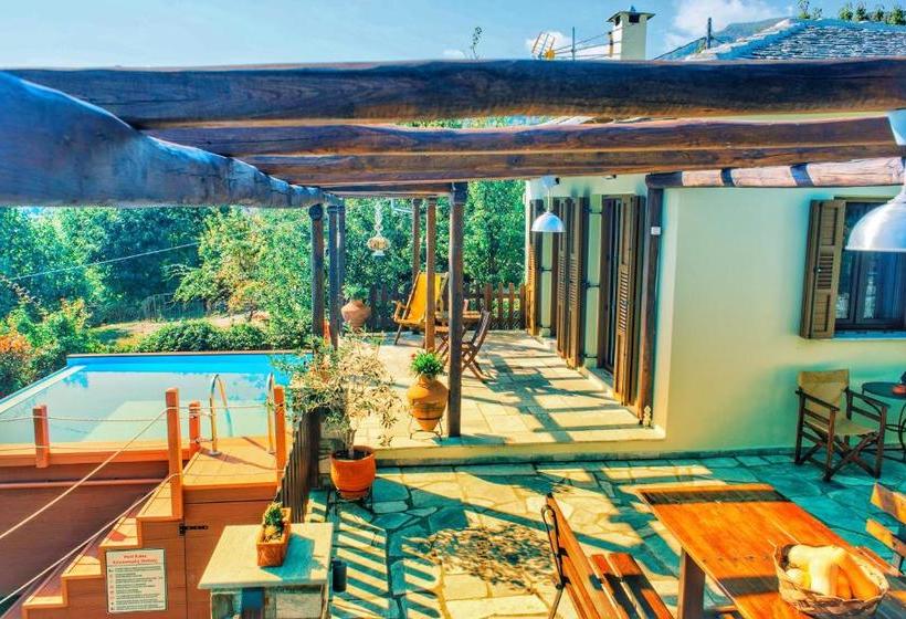 Pensione Tsagarada House