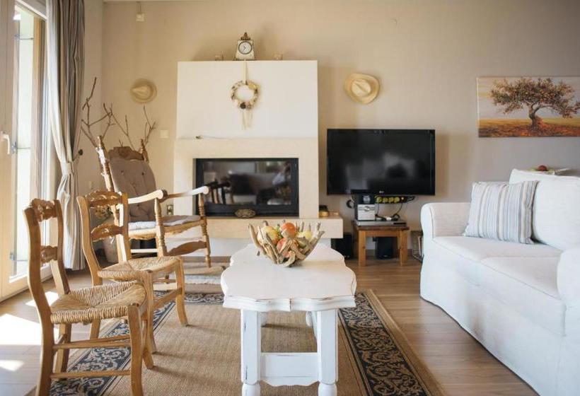 Pensione Tsagarada House