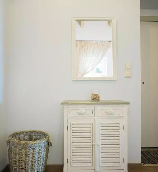 膳宿费 Tsagarada House