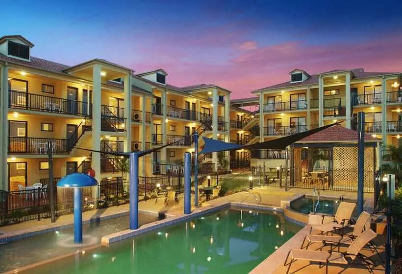 South Pacific Apartments Port Macquarie