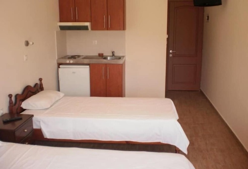 Stella Apartments & Studios