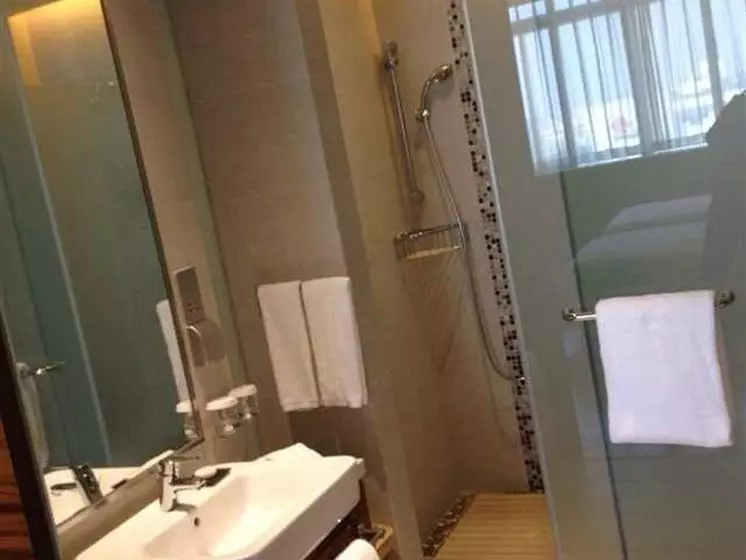 Xiamen Yuzhou Camelon