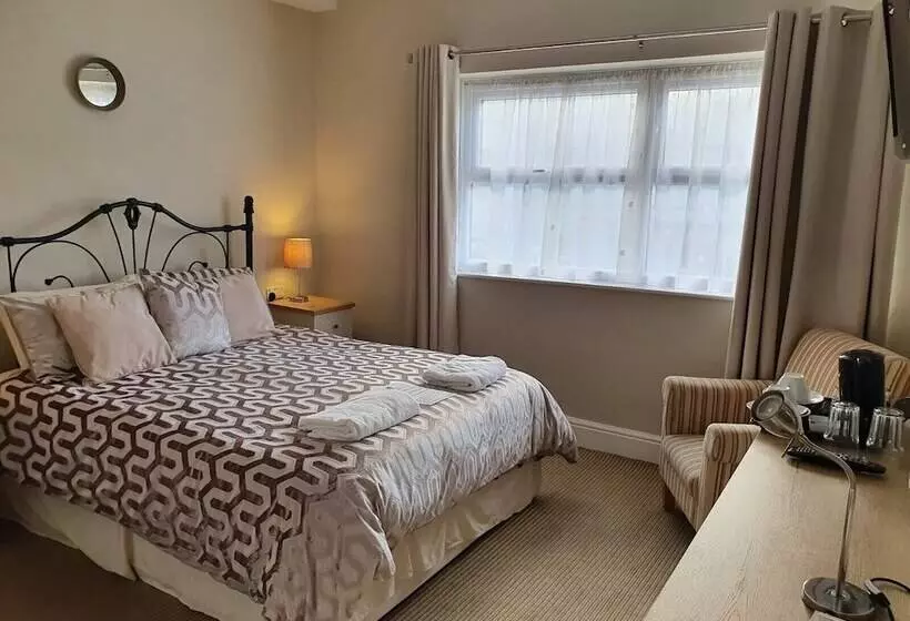 تختخواب و صبحانه The Lenbrook