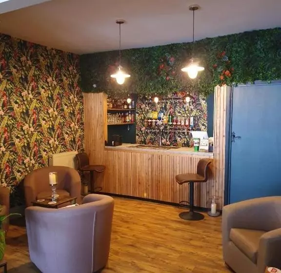 تختخواب و صبحانه The Lenbrook