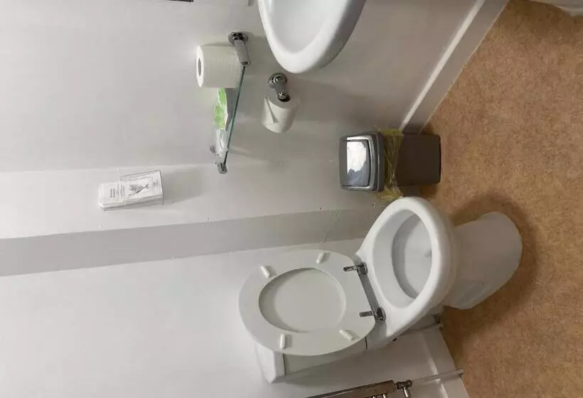 تختخواب و صبحانه The Lenbrook