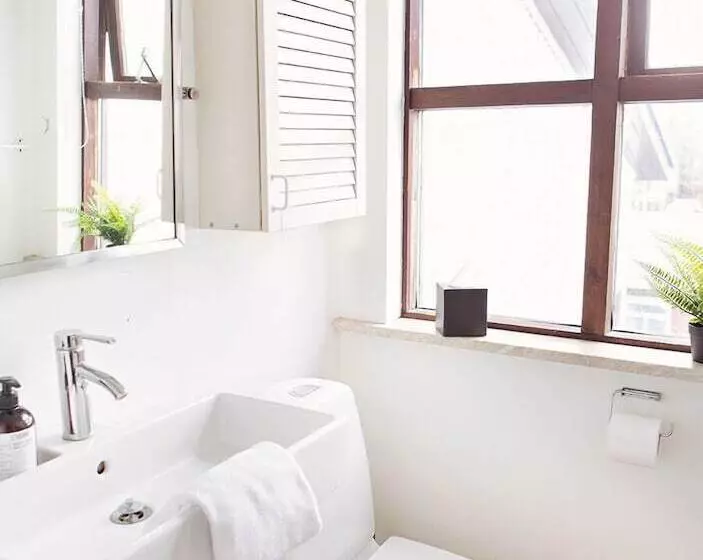 Centerspot Apartments