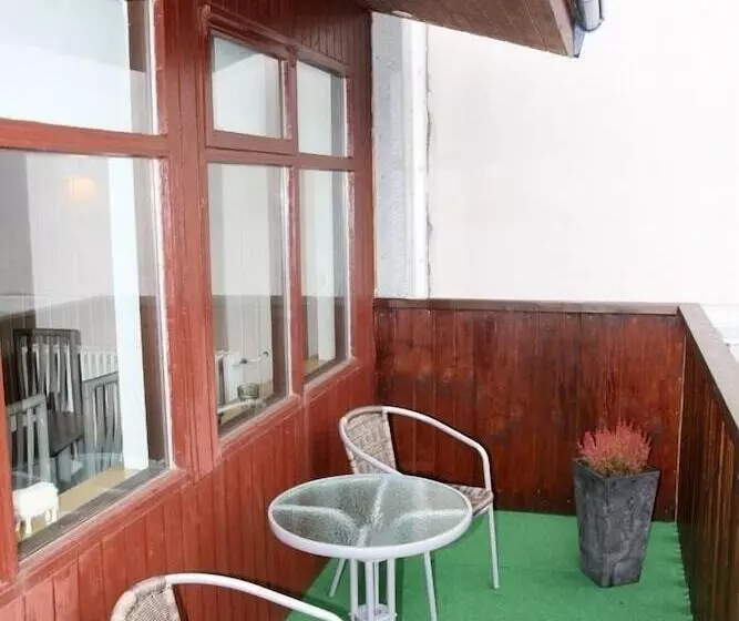 Centerspot Apartments