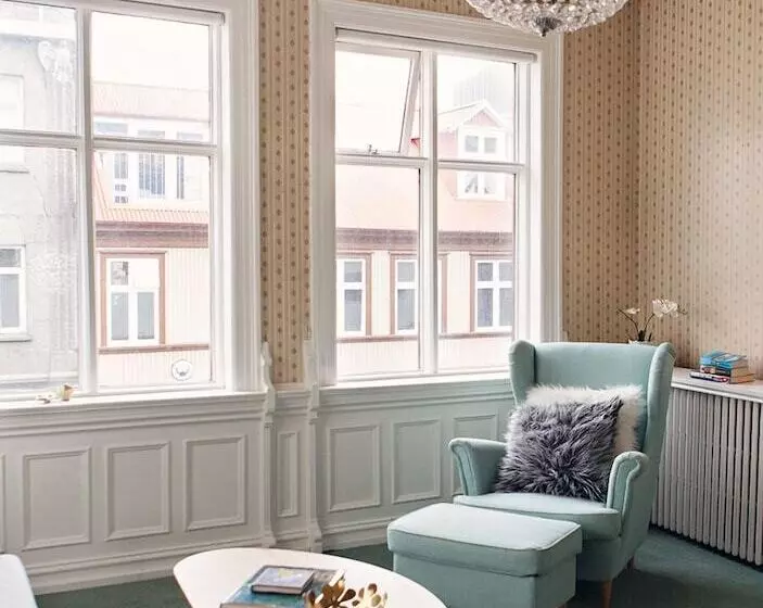 Centerspot Apartments