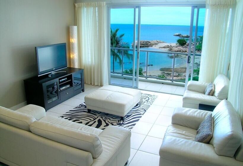 Coral Cove Apartments