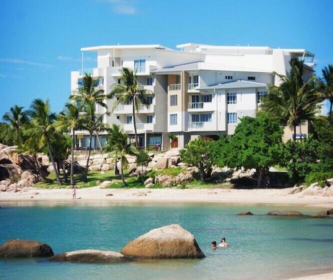 Coral Cove Apartments