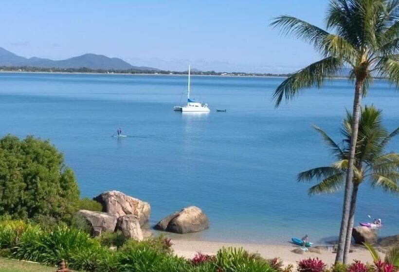 Coral Cove Apartments