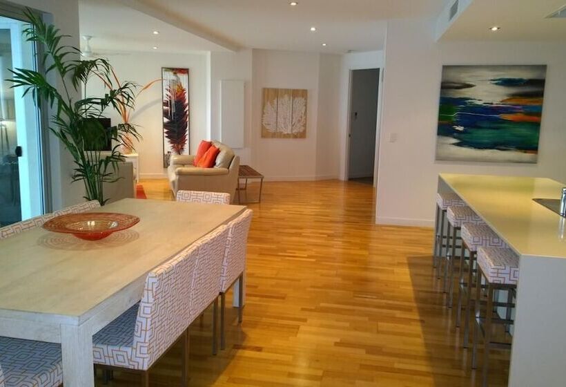 Coral Cove Apartments