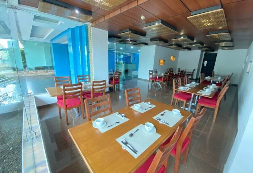 בית מלון כפרי Atlantic Garden