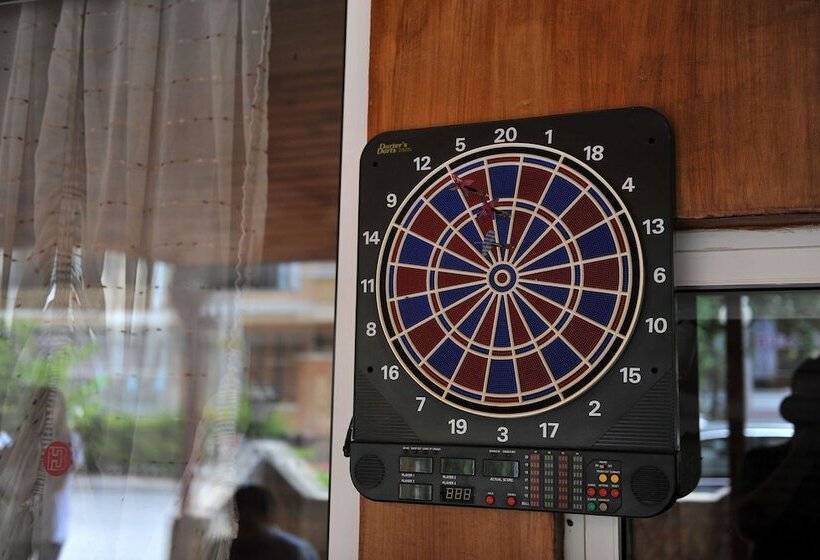 Отель Best House