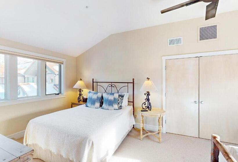 هتل Blue Mesa Lodge 23c By Avantstay Functional Ski In/ski Out Studio W/ Balcony In Great Location!