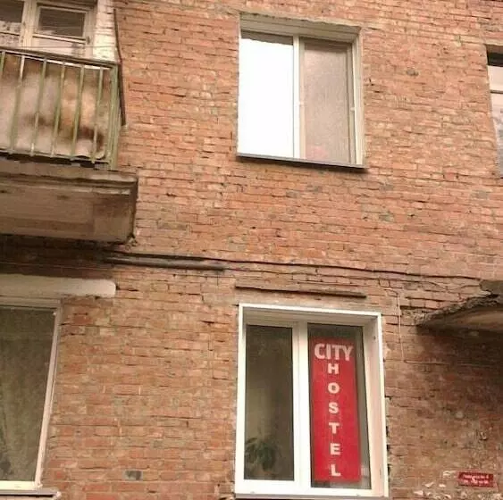 호텔 City Hostel Na Blyukhera 24