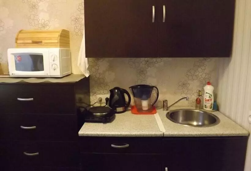 호텔 City Hostel Na Blyukhera 24