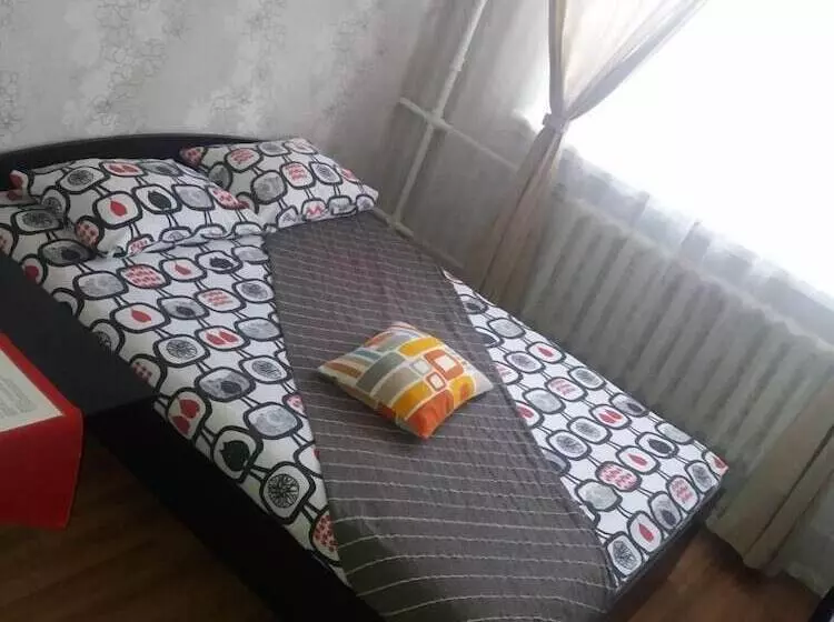 호텔 City Hostel Na Blyukhera 24